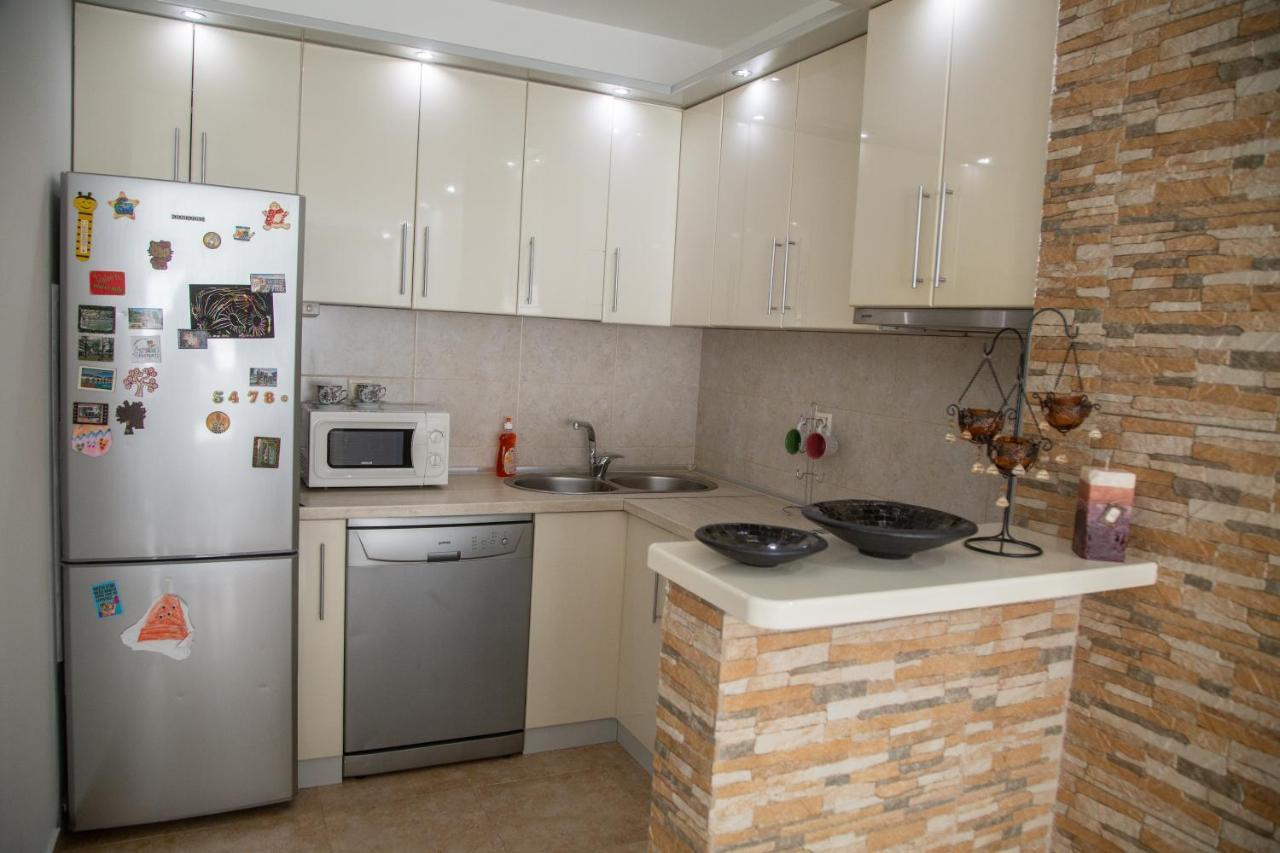 Apartman Rada Apartment Sremska Mitrovica Exterior foto