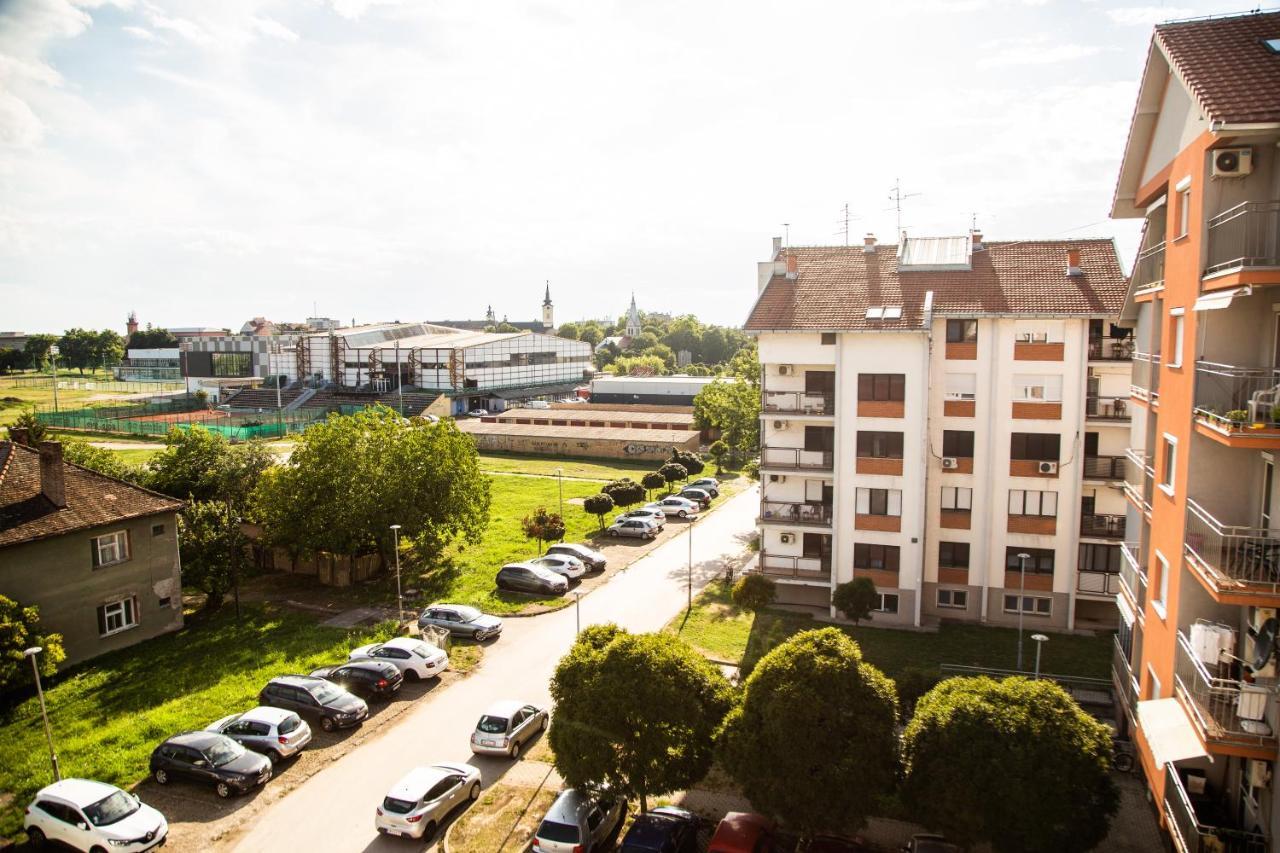 Apartman Rada Apartment Sremska Mitrovica Exterior foto